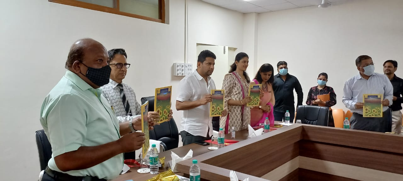 Release of First Issue of School Magazine 'Dreams'